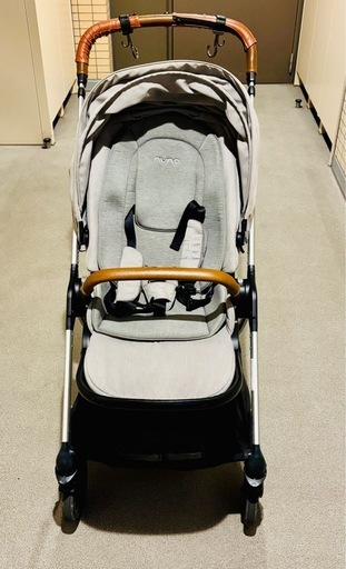 【トリヴ】【nuna】ベビーカー　新生児からOK　