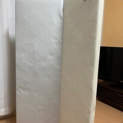 幼児用プレイマット
2枚　の画像