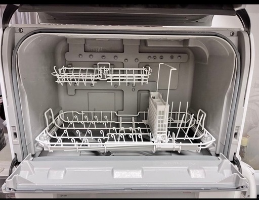【Panasonic】タンク式食器洗い乾燥機2022年式　NP-TSP1-W