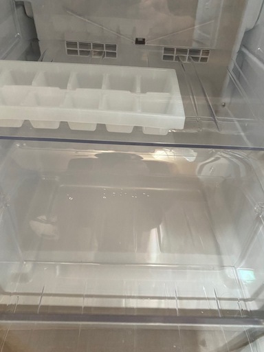 ほぼ新品2025年製冷蔵庫　