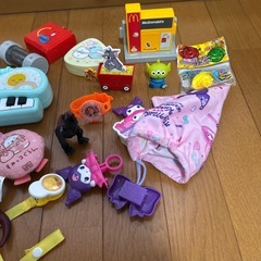 オモチャ　まとめ売りの画像