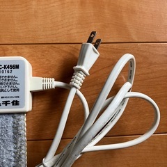 TEKNOS　ホットマット　ミニマット一人用 足元マット 電気座布団 電気マット（44×44cm）の画像