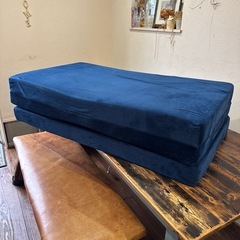 セミダブル　マットレス　固め　美品　高反発ウレタンマットレス 厚さ10cm  ネイビー KUM3-FX10-25D-SDの画像