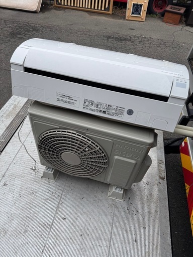【高年式】Hitachi 2024年製 2.2kw ルームエアコン 白くまくん
