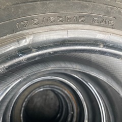 175／65R15ノーマルタイヤ4本の画像