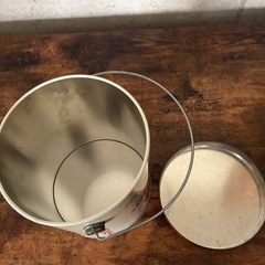 不二家ぺこちゃんポコちゃん　バケツ型缶ケースの画像