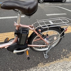 中古20㌅YAMAHA電動アシスト自転車　8.7Ah 大阪　096の画像