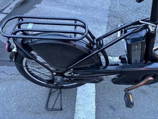 中古20㌅YAMAHA電動アシスト自転車　8.7Ah 大阪　099