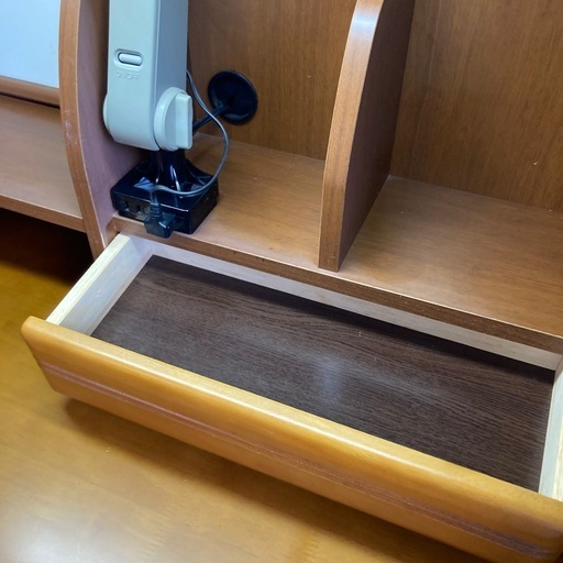 美品　良質　勉強机　椅子付き　ライト付き