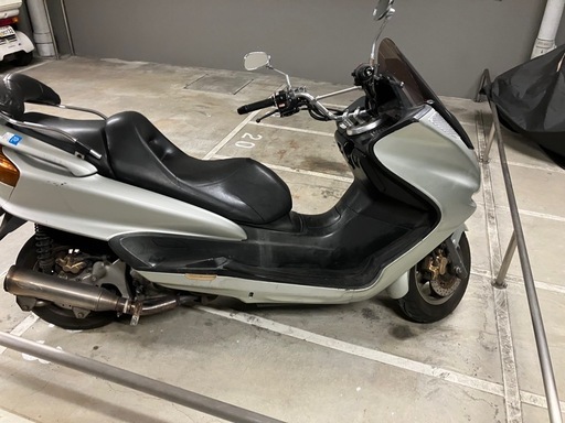 YAMAHA マジェスティ250