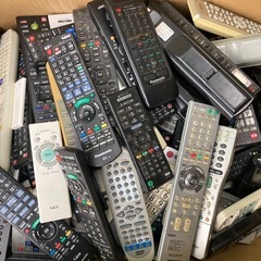 ★200本以上　リモコン大量にあります！　即日にお渡し可能の画像