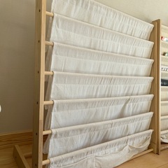 絵本 本棚 マガジンラックの画像