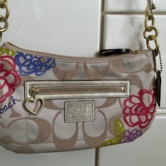 COACH ショルダーバッグの画像