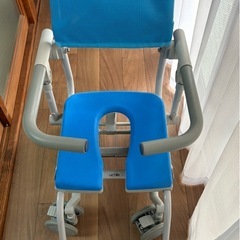 介護用シャワー車椅子　美品の画像