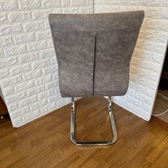 ダイニングチェアの画像