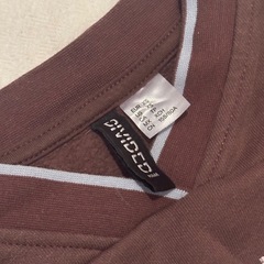 H&M クロップドトレーナー　XSの画像