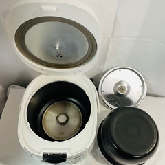 名)315.アズマ SRCK-FS20 3.5合炊き 炊飯器 年式不明 ※液晶内汚れありの画像