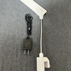 水槽ポンプとライトの画像