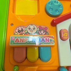 アンパンマン  おもちゃテーブルの画像