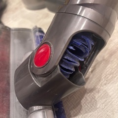 ダイソン　　　　※割れてる部分ありの画像