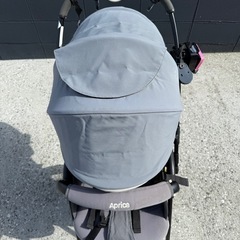 アップリカ　ベビーカー
の画像