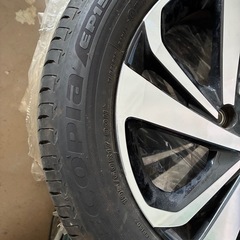 ライズ　
純正ホイール　タイヤ付きの画像