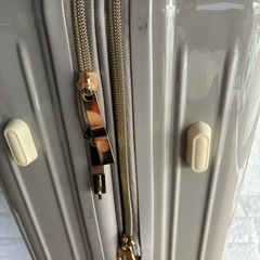 スーツケースの画像