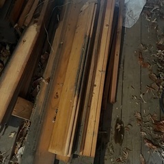 薪などに　木材　すのこ　の画像