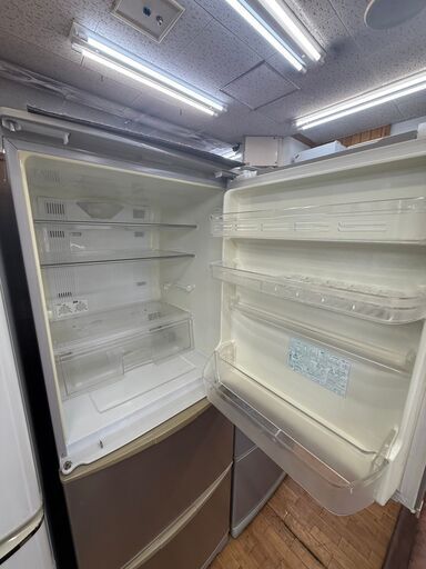リサイクルショップどりーむ鹿大前店NO.3189　冷蔵庫　SHARP　2011年製　345L　値下げしました！