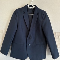 キッズ向け　  H&Mスーツセットの画像