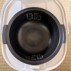 SHARP 炊飯器 3合炊きの画像