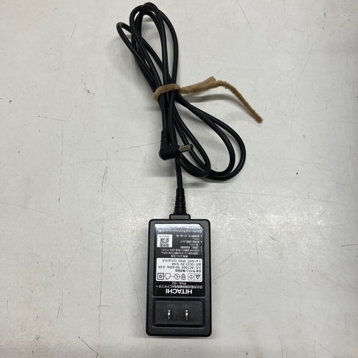 石2602-1408 日立コードレススティッククリーナー　PV-BL30E8 動作確認済み　2021年製　中古