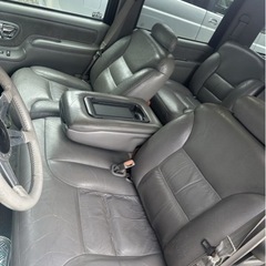 シボレータホ、サバーバン　〜99年　ベンチシート
の画像