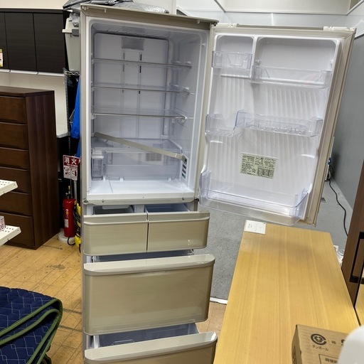 SHARP シャープ ノンフロン冷凍冷蔵庫 SJ-W411F-N 2020年製 定格内容積412L 5ドア 冷蔵庫 のご紹介です！