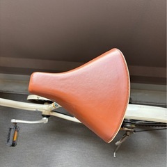 ミニベロ自転車(シティサイクル) ブリヂストン　Vegas E.Xクリームアイボリー　の画像