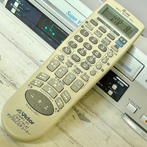 Victor「HR-S300」S-VHSビデオカセットレコーダー