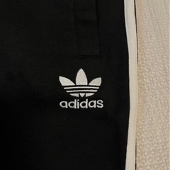 【ほぼ未使用】アディダス　ハーフパンツの画像