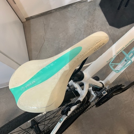 【ジモティー割】Bianchi ROMA4 クロスバイク（ID1883）