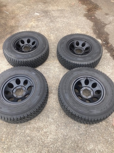 ホイール  ランクル スタッドレス　ジムライン