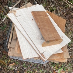 廃材 木材の画像