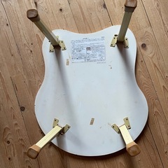 プーさんの折りたたみテーブル
の画像