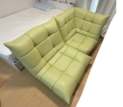 キルティングレザーソファ?️