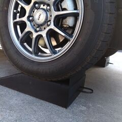 🆕🚗車高短スロープ🚗　タイヤスロープ　未使用　高さ80㍉　幅300㍉の画像