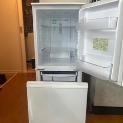 【受け渡し決定】シャープ冷蔵庫の画像