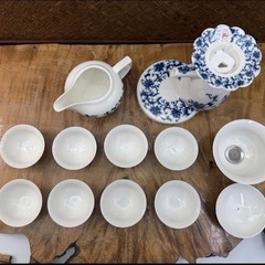 中国 茶器 自動 茶具 セット 家福精鋳 在銘 共箱 美品 染付 青花 茶海 湯呑 公道杯 煎茶椀 蓋椀 煎茶道具 煎茶器 茶道具 茶器 美術 茶漉付の画像