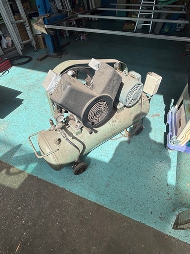 岩田　常圧コンプレッサー　200V