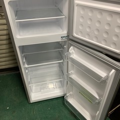 2022年 冷蔵庫　128L シャープ SJ-H13E-S の画像