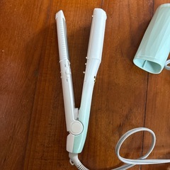 ヘアアイロンの画像