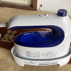 東芝　衣類スチーマー　しわとりに便利の画像