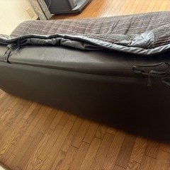 【市川市】３人掛けソファ　カバー付きの画像